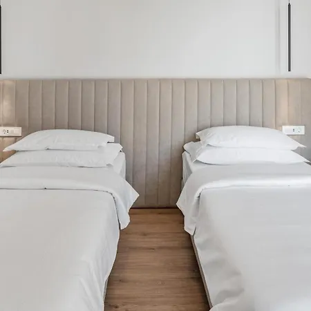 New! Seaview Bota: A Luxurious Coastal Retreat In فيلة