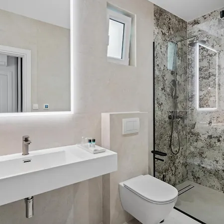 New! Seaview Bota: A Luxurious Coastal Retreat In فيلة بودْسْتغانا