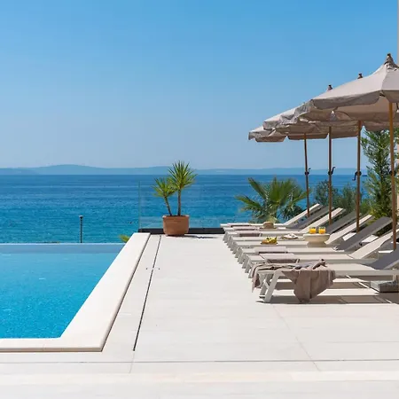 New! Seaview Bota: A Luxurious Coastal Retreat In * بودْسْتغانا